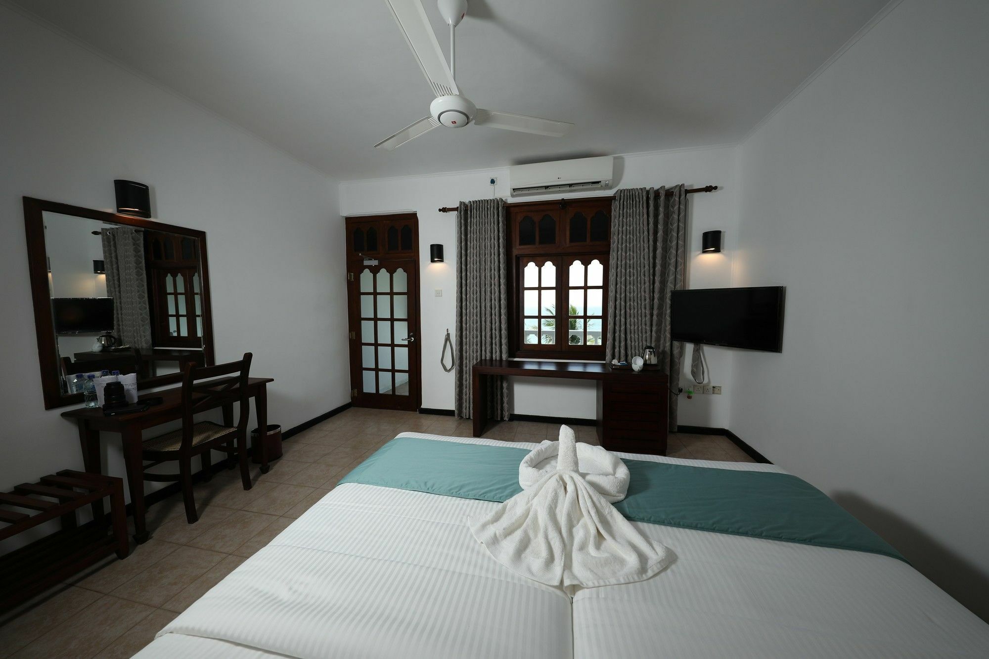 โจส์ รีสอร์ต เบนโตตา Hotel ภายนอก รูปภาพ