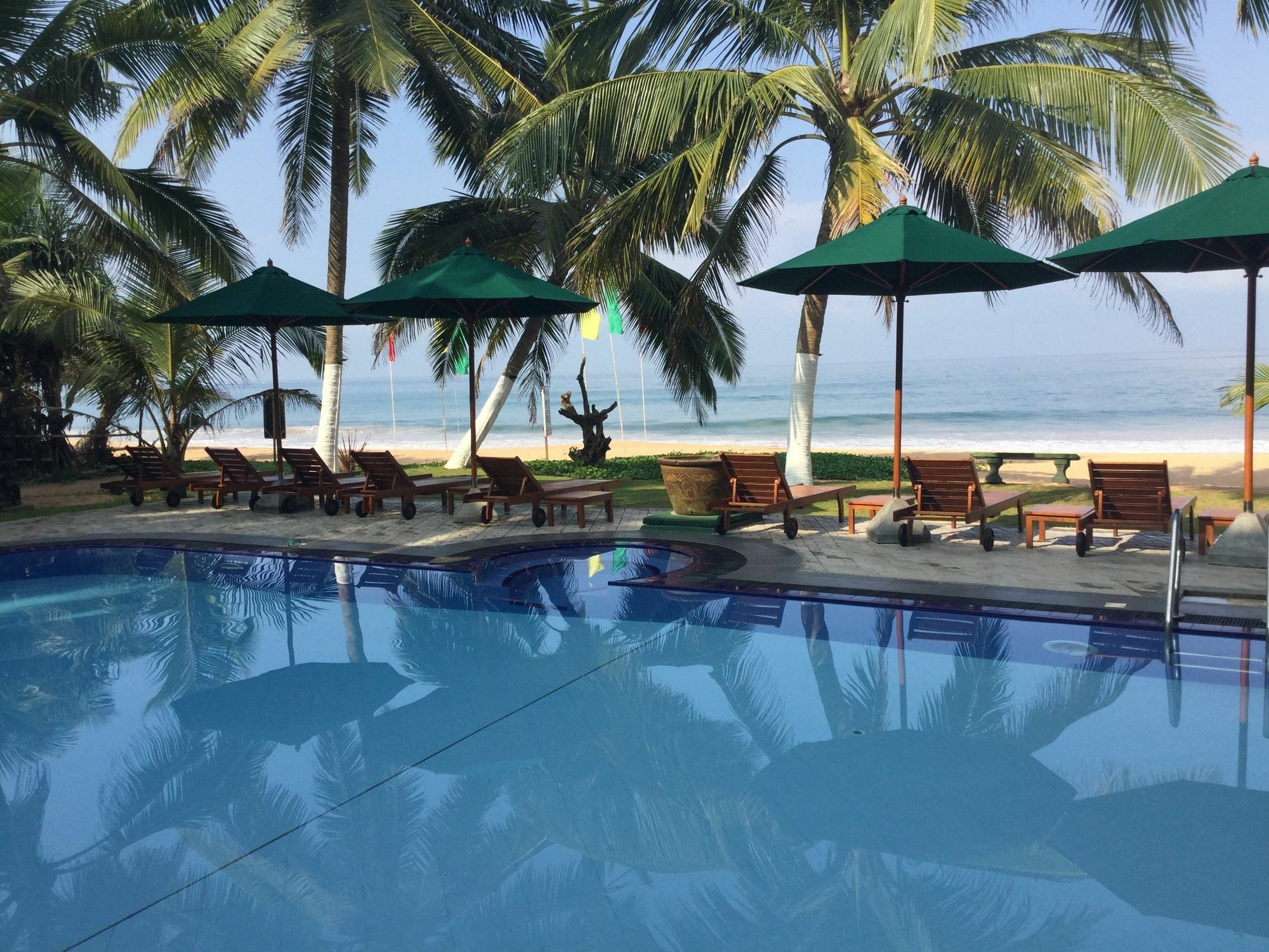 โจส์ รีสอร์ต เบนโตตา Hotel ภายนอก รูปภาพ